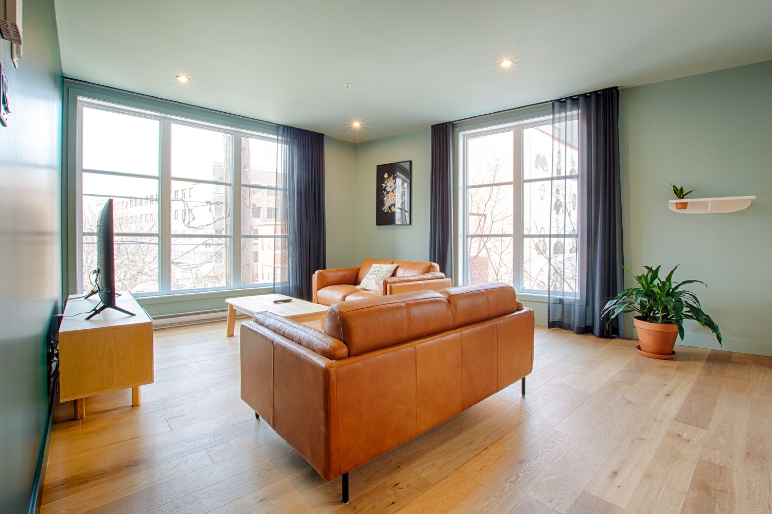 8B6DA24A-9685-43F9-AD7A-5C9D421B1172_1_102_o